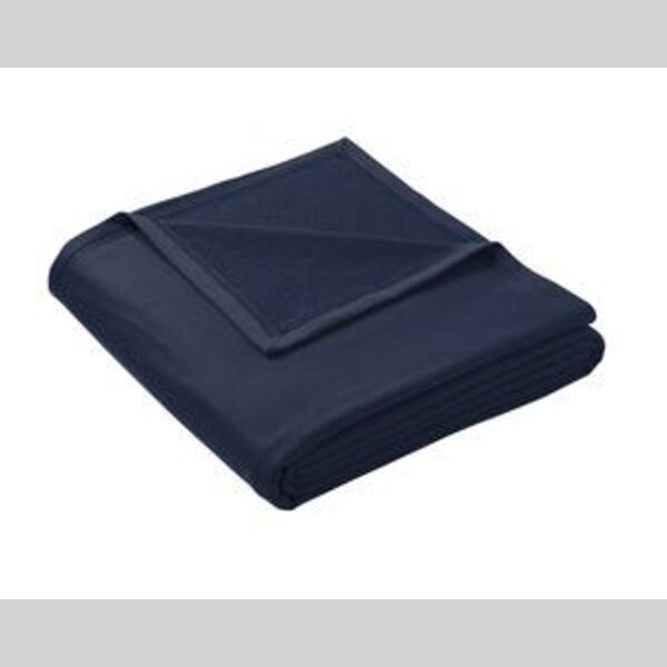 Oversized Core Fleece Sweatshirt Blanket Thumbnail